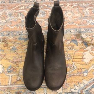 Frye booties Dark brown leather. Size 8M